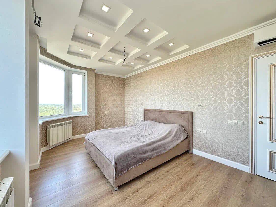 3 комн. квартира, 66 м², 25 этаж 