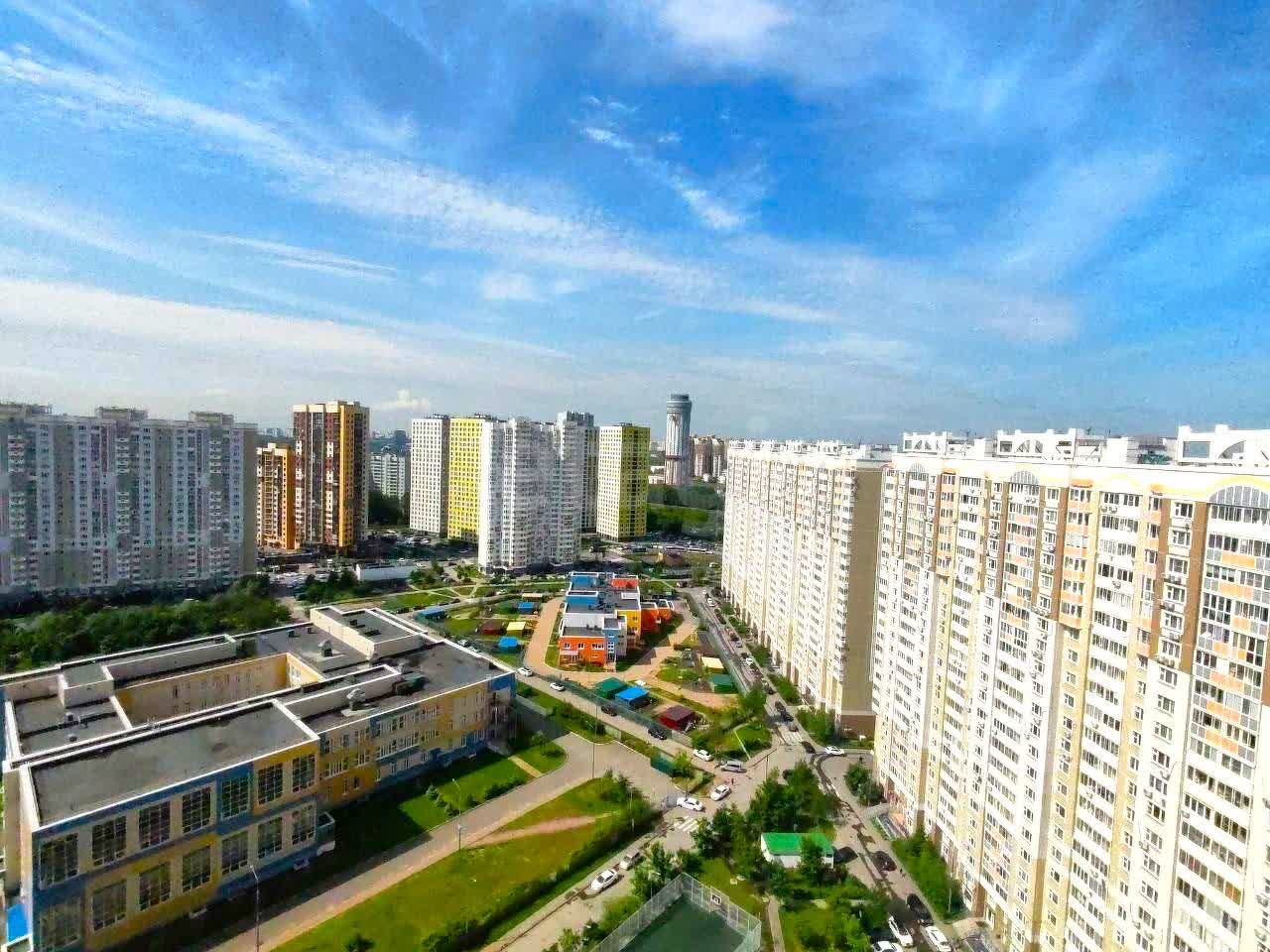 3 комн. квартира, 80.6 м², 24 этаж 