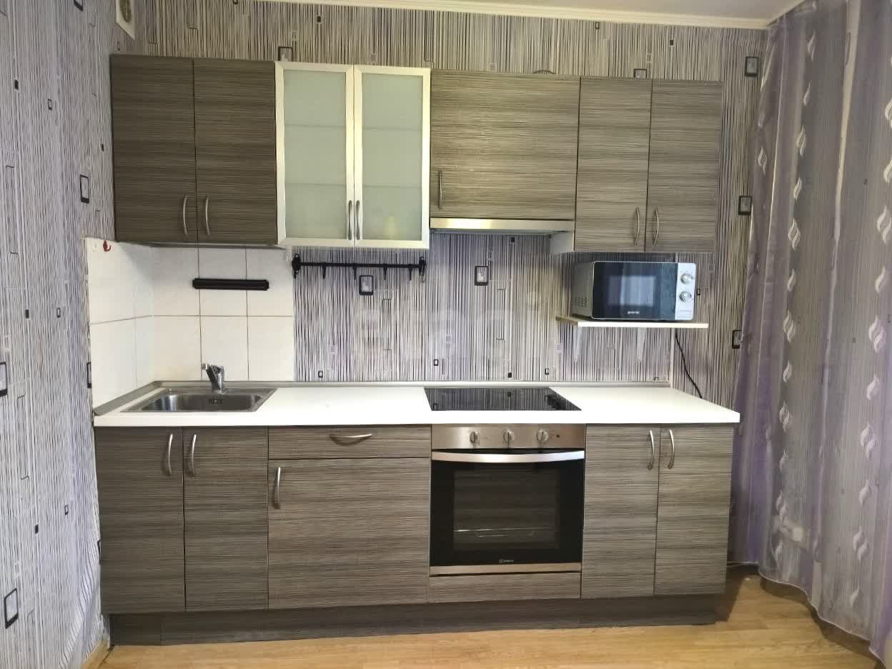 1 комн. квартира, 42.3 м², 17 этаж 
