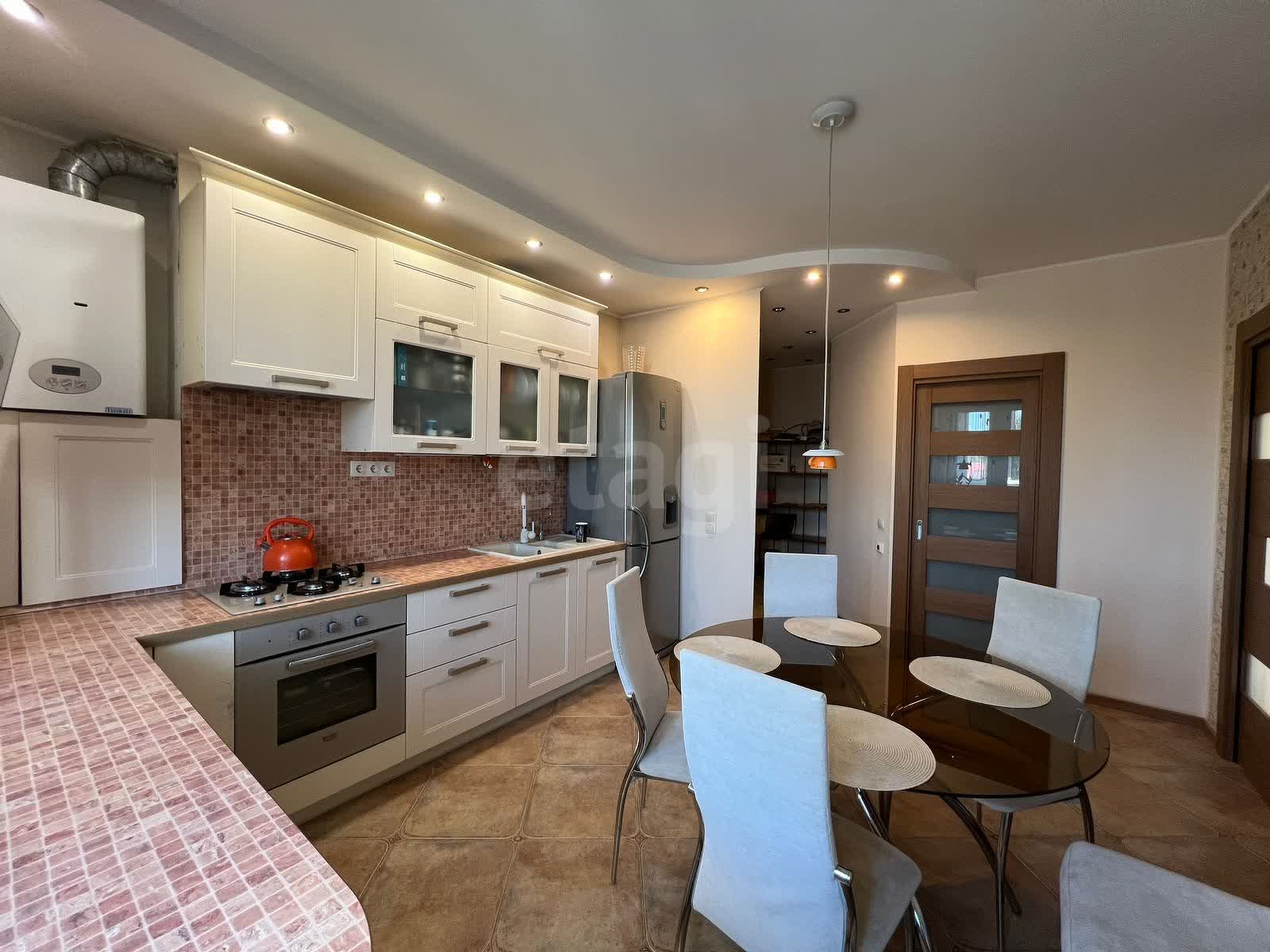 2 комн. квартира, 55 м², 3 этаж 