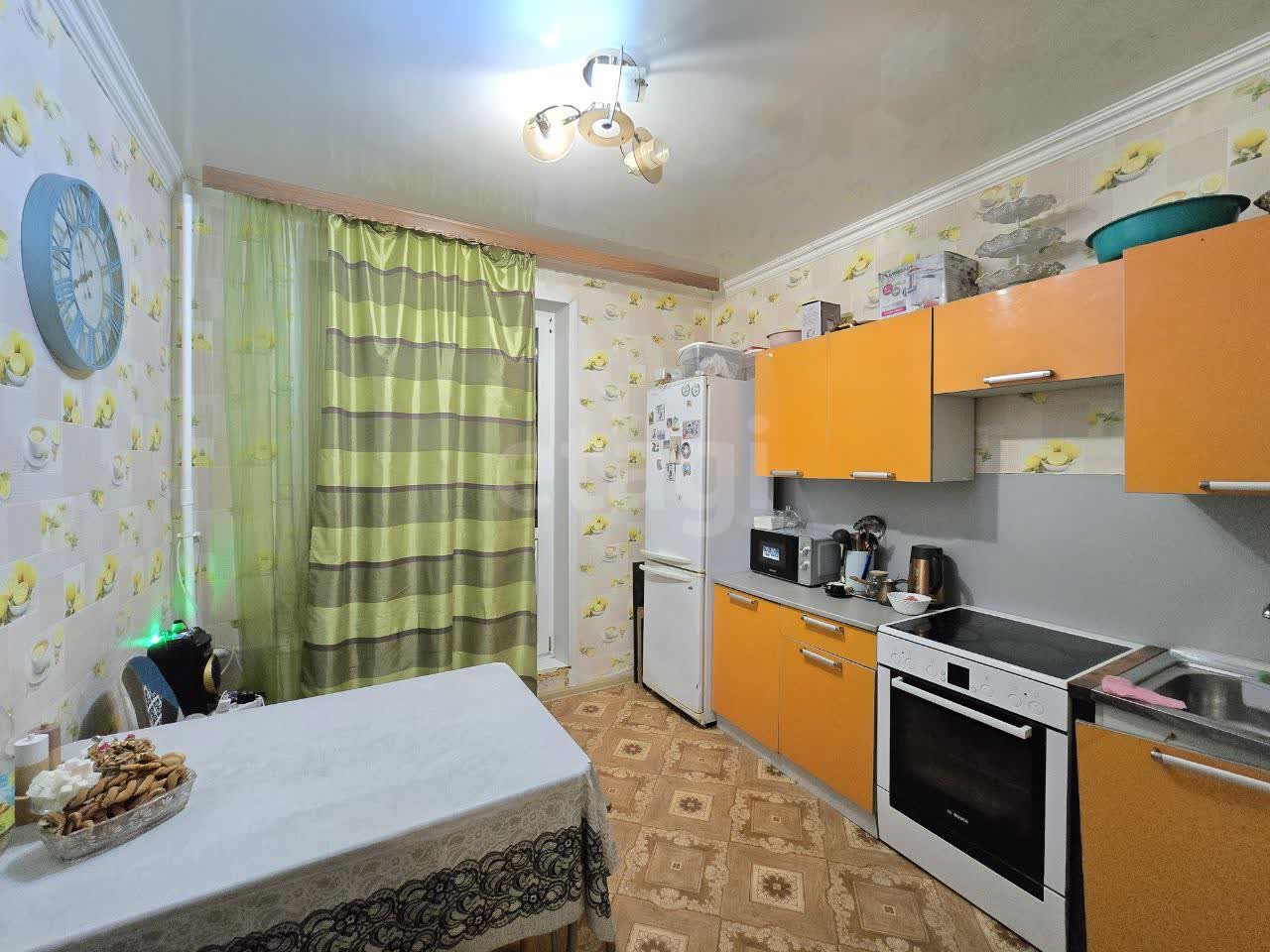 2 комн. квартира, 56.1 м², 16 этаж 