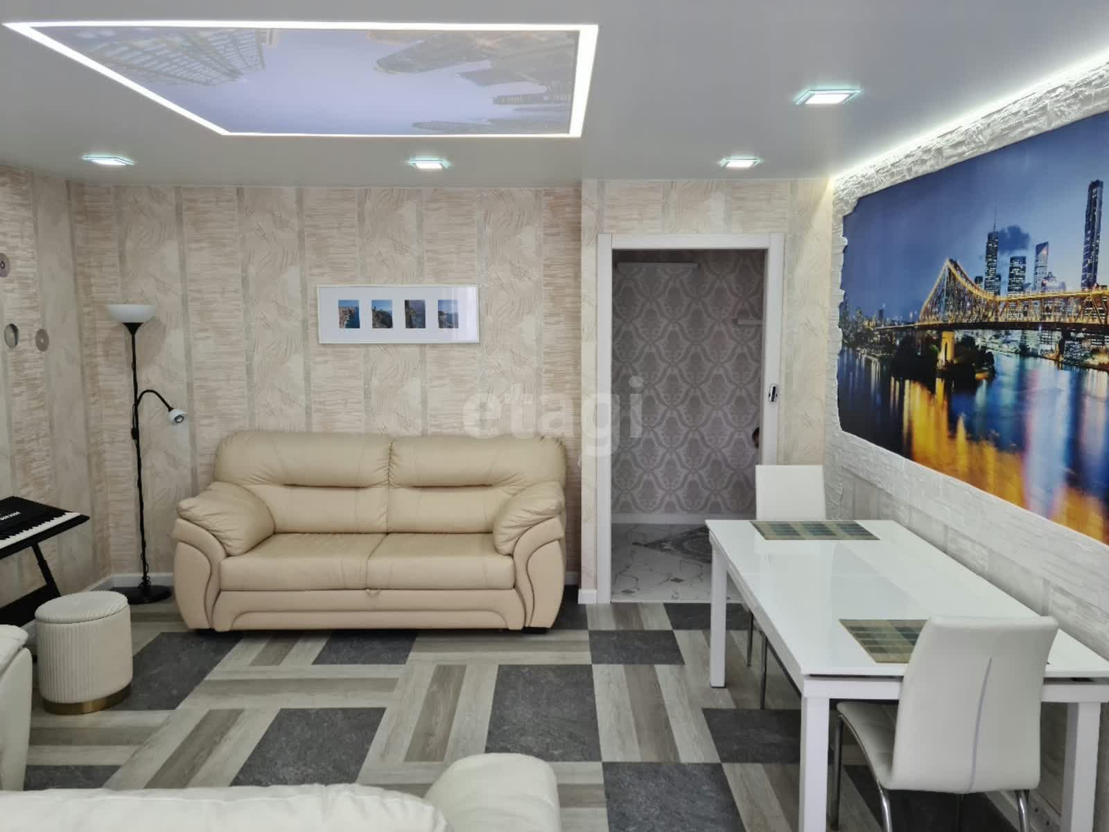 4 комн. квартира, 105 м², 19 этаж 