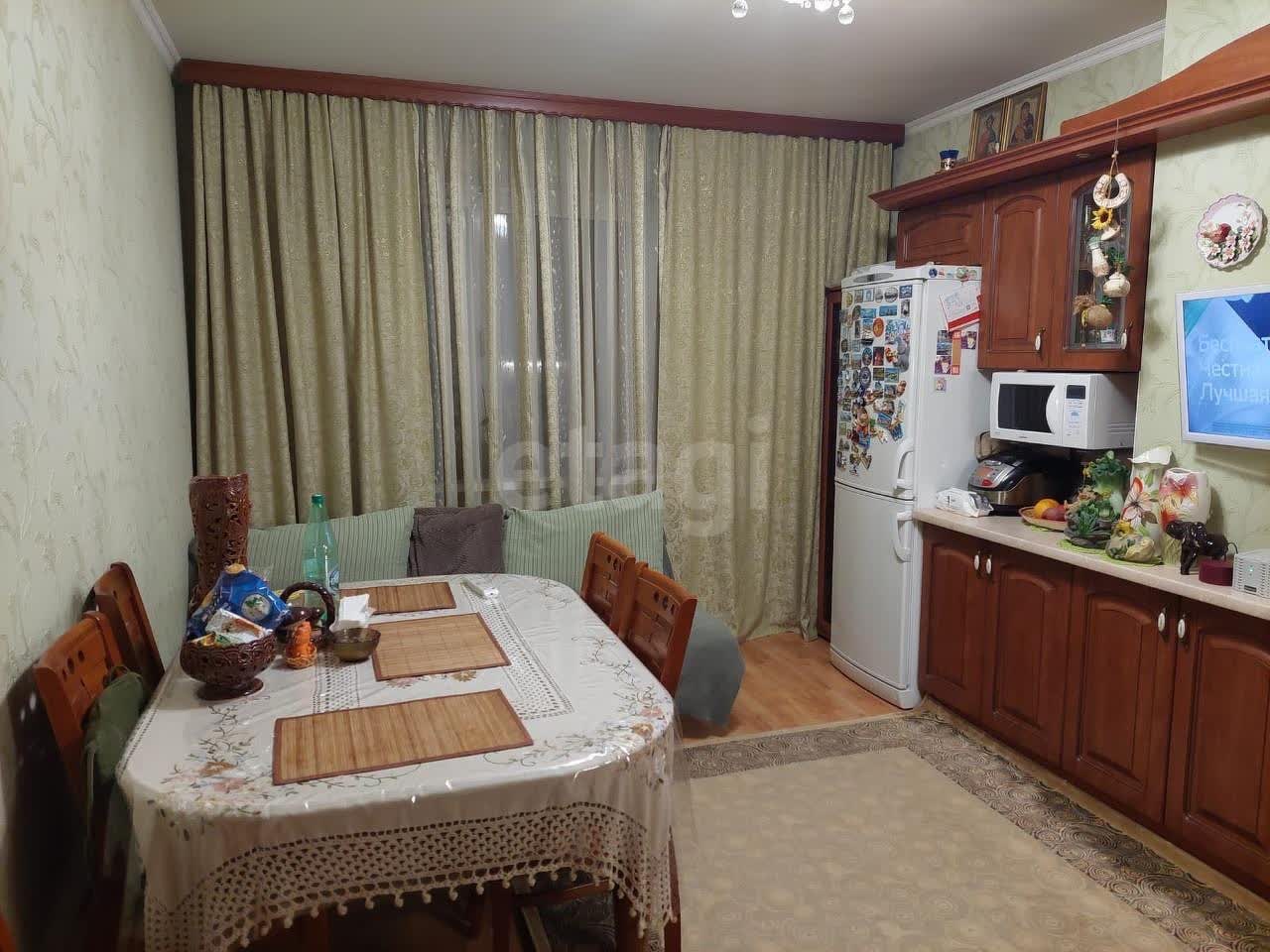 1 комн. квартира, 45.4 м², 4 этаж 