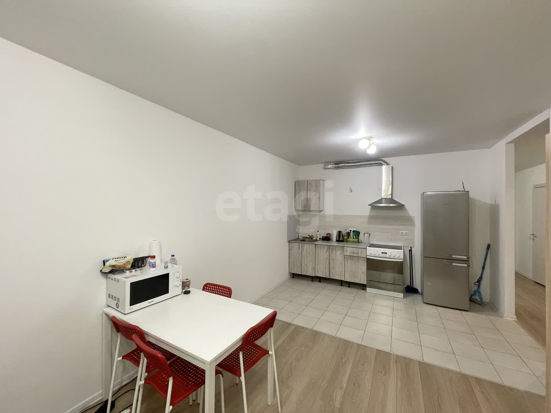 3 комн. квартира, 69.6 м², 6 этаж 