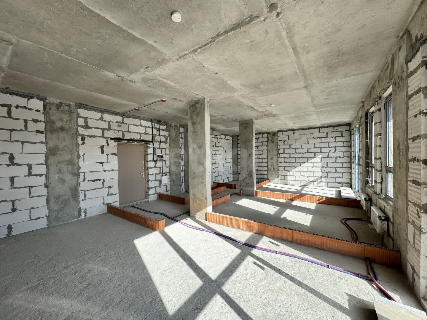 2 комн. квартира, 76.9 м², 6 этаж 