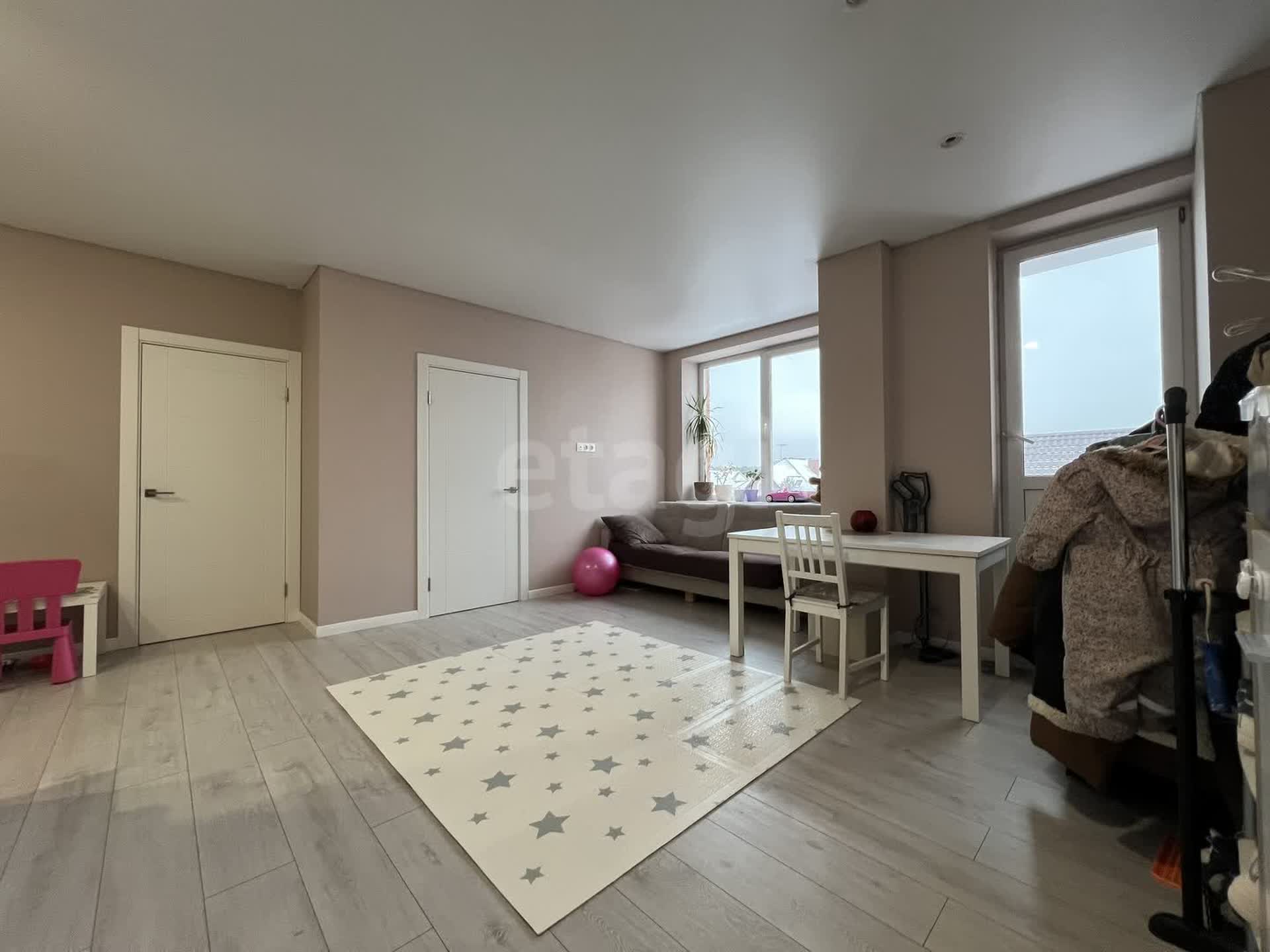 2 комн. квартира, 49 м², 3 этаж 