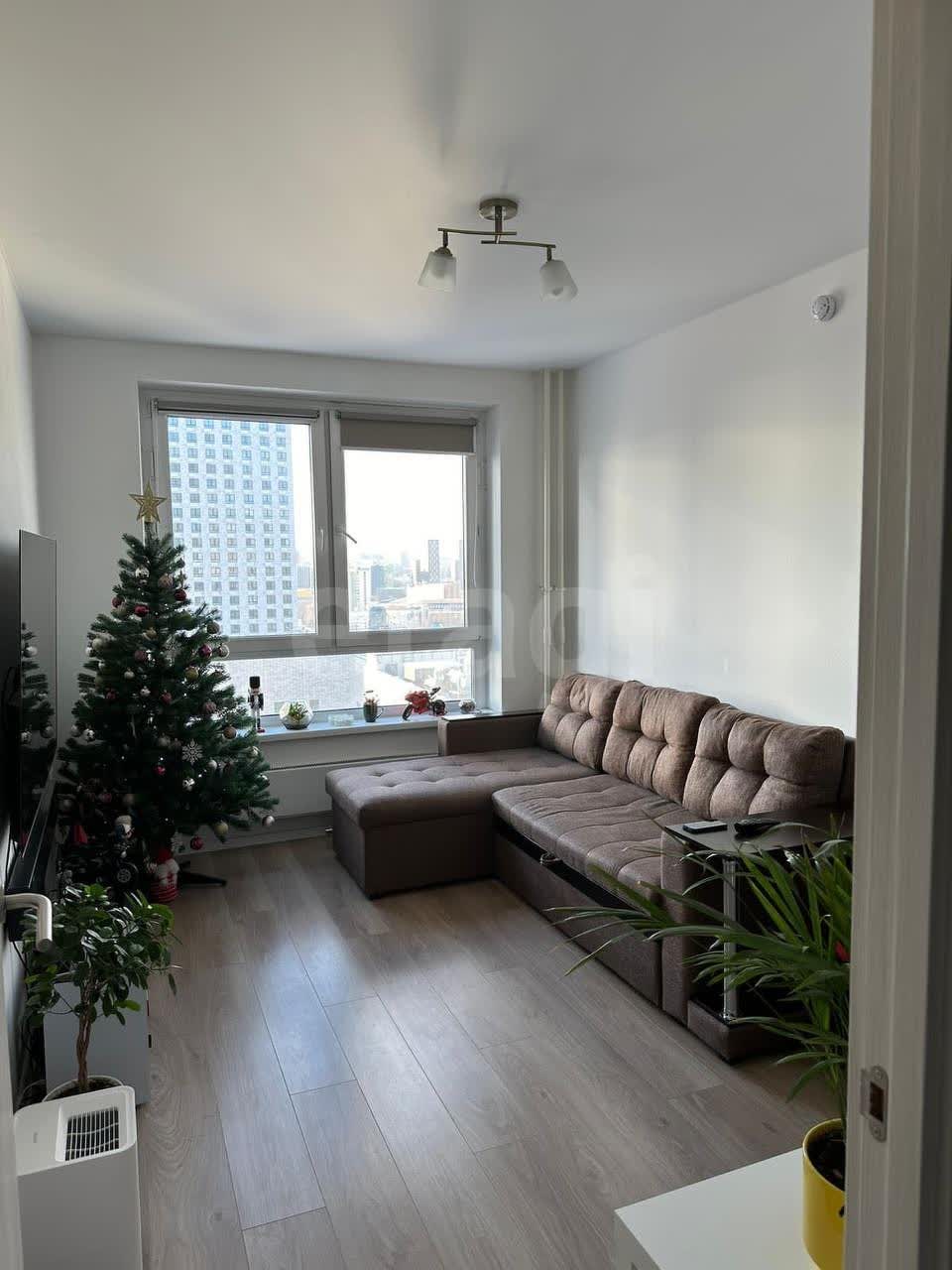 1 комн. квартира, 35.9 м², 21 этаж 