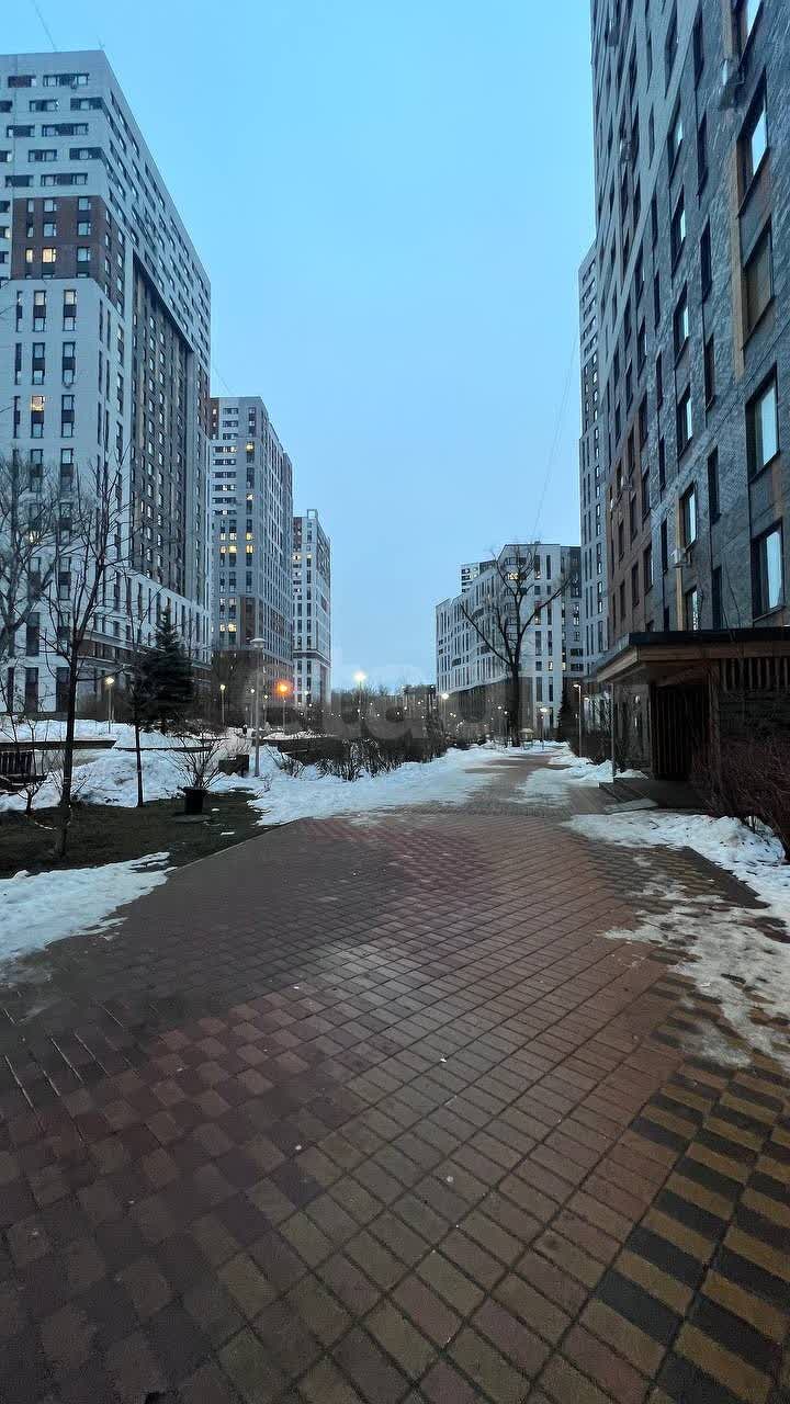 3 комн. квартира, 57 м², 1 этаж 