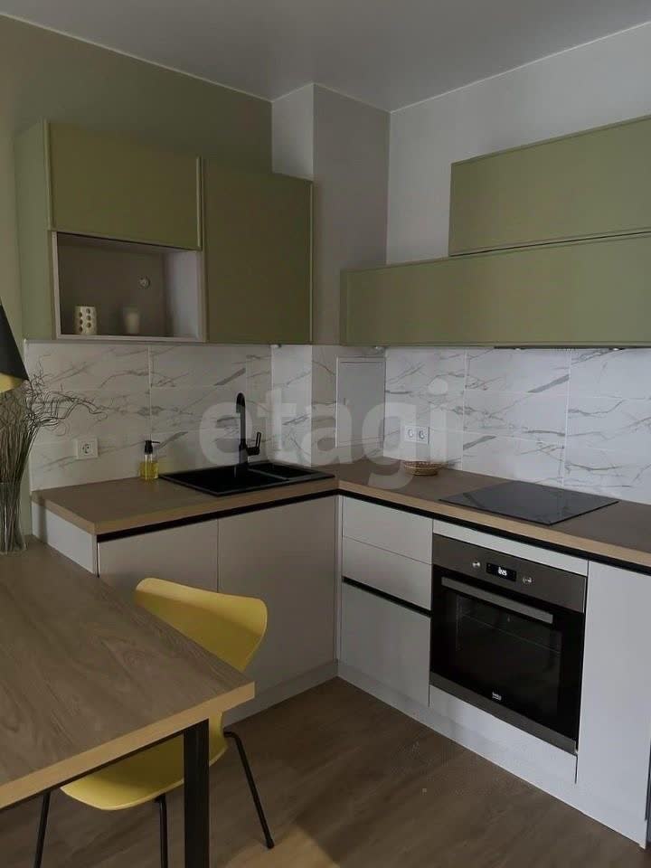 1 комн. квартира, 37.8 м², 10 этаж 