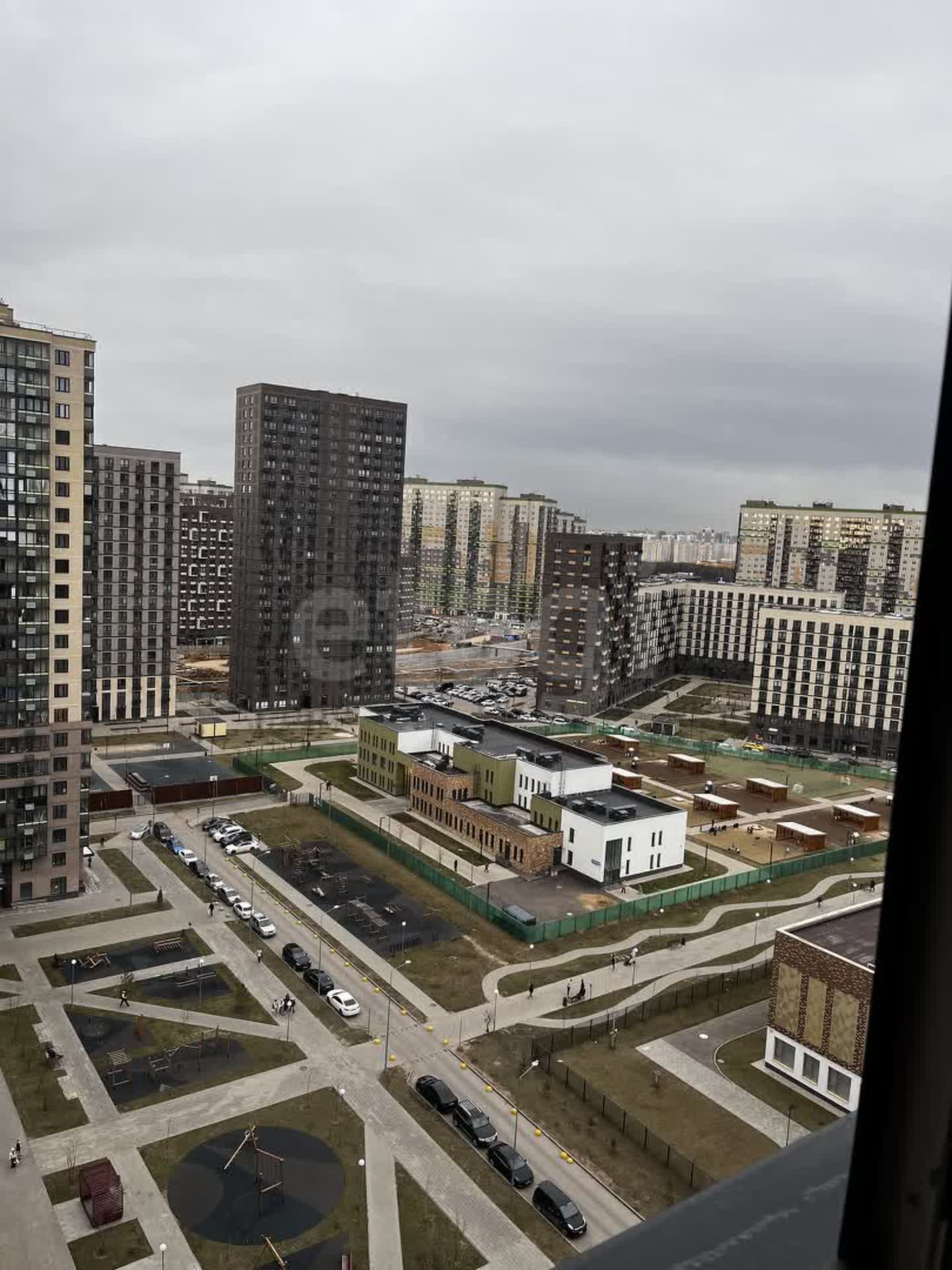 1 комн. квартира, 40.3 м², 19 этаж 