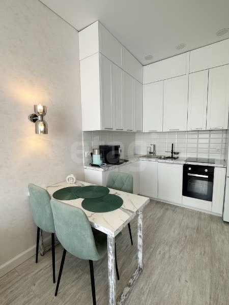 2 комн. квартира, 41.3 м², 34 этаж 
