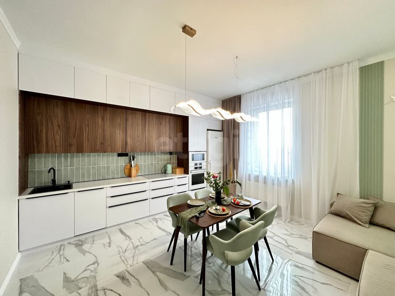 3 комн. квартира, 92 м², 17 этаж 
