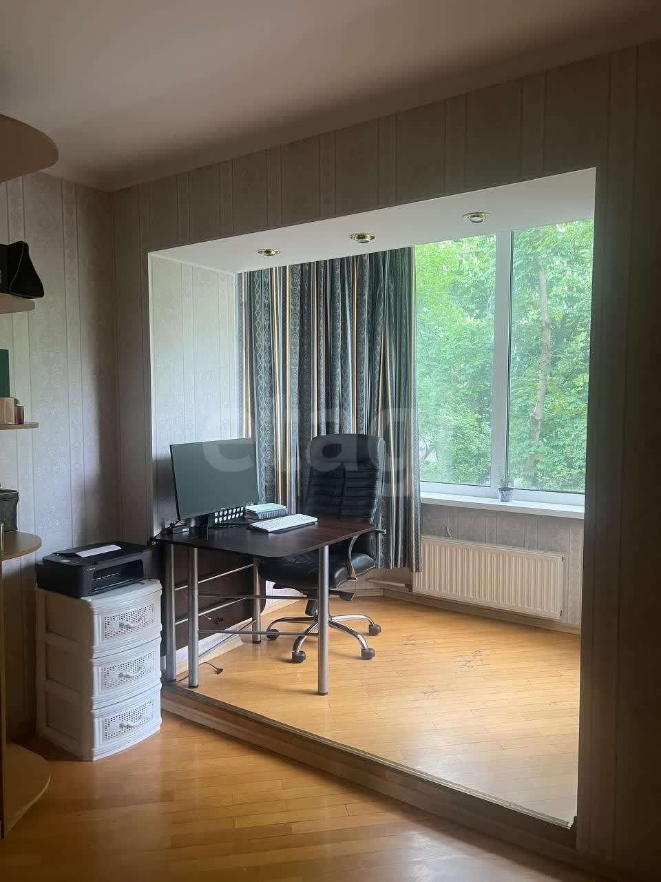2 комн. квартира, 75.9 м², 3 этаж 