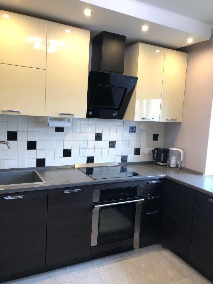 2 комн. квартира, 50.8 м², 16 этаж 