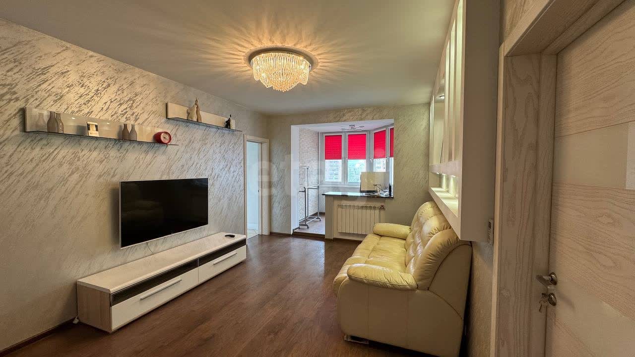 3 комн. квартира, 79.8 м², 14 этаж 