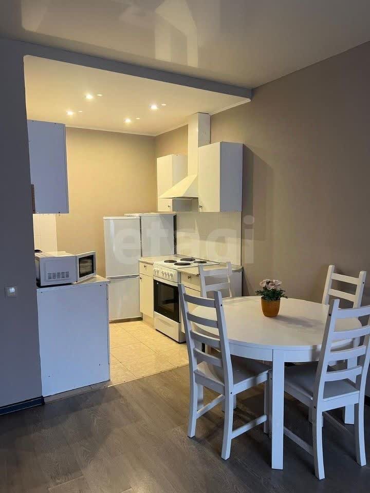 1 комн. квартира, 52 м², 4 этаж 