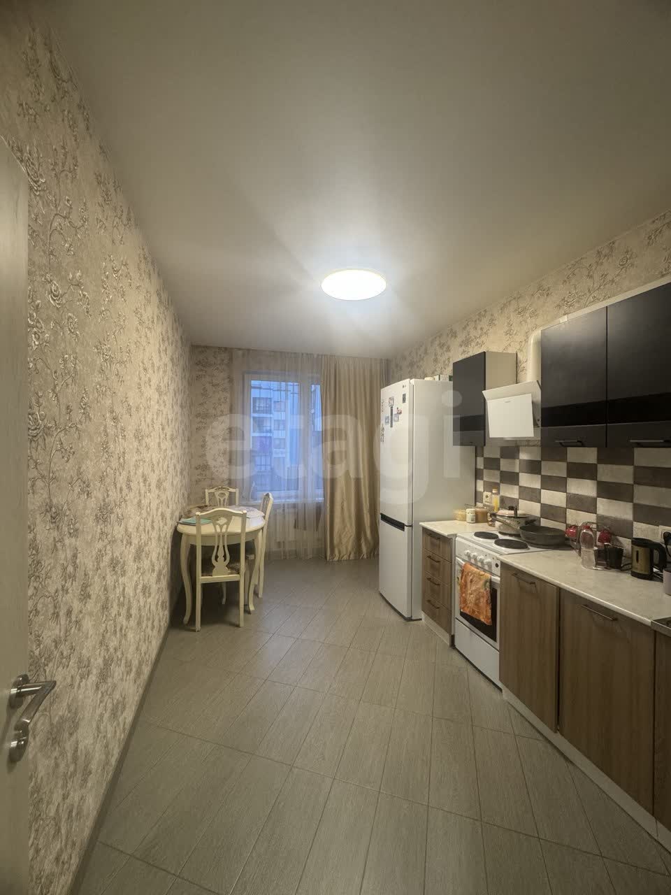 2 комн. квартира, 57.6 м², 4 этаж 