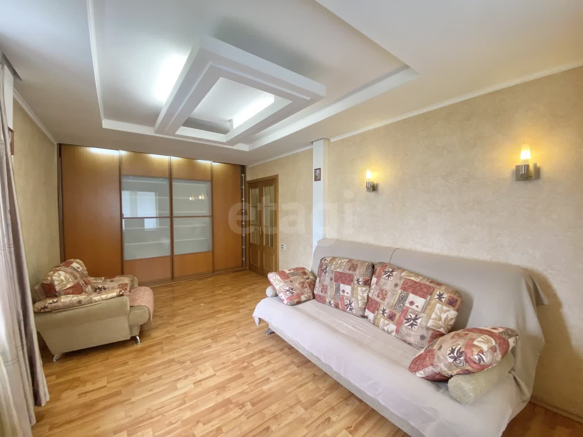3 комн. квартира, 68.6 м², 8 этаж 