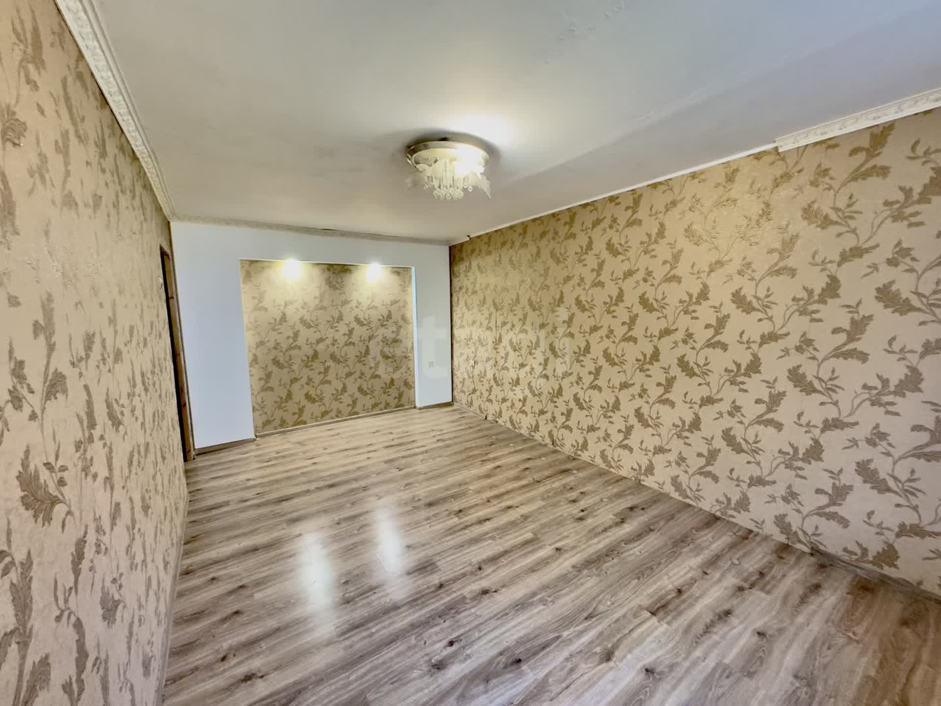 2 комн. квартира, 42.9 м², 4 этаж 