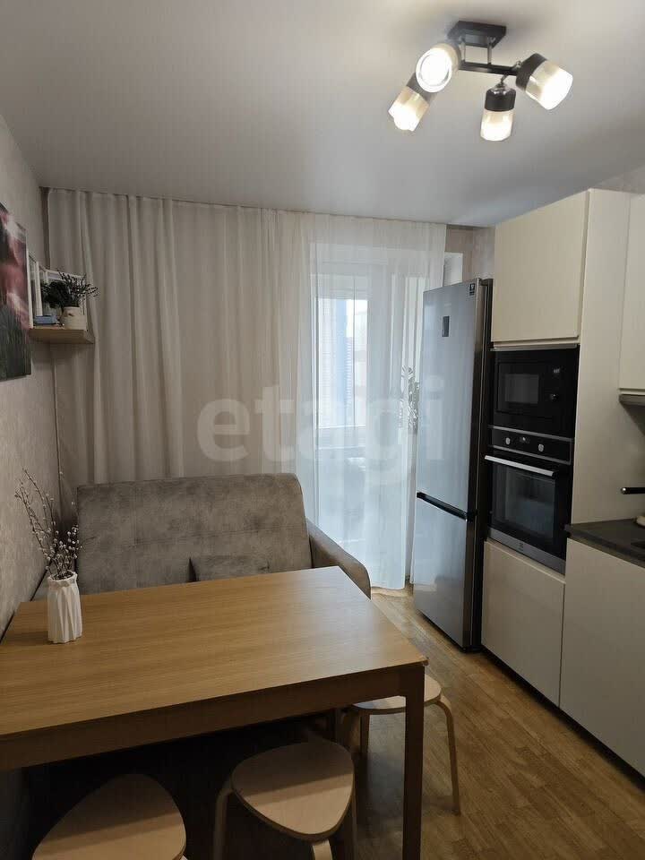1 комн. квартира, 44.4 м², 16 этаж 