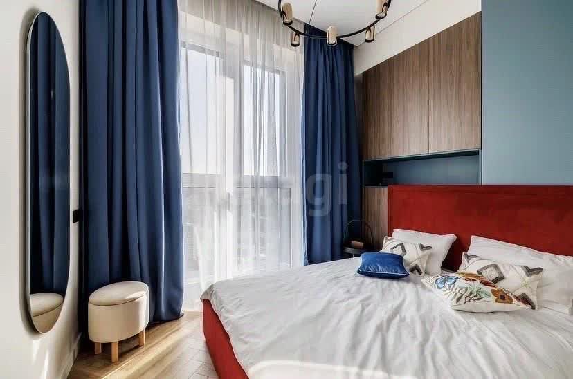 3 комн. квартира, 50 м², 30 этаж 