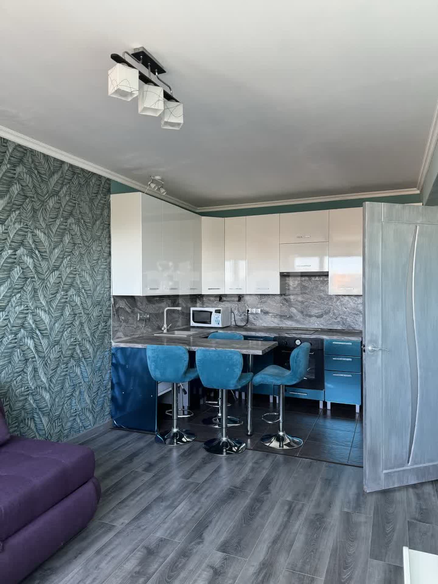 1 комн. квартира, 37 м², 10 этаж 