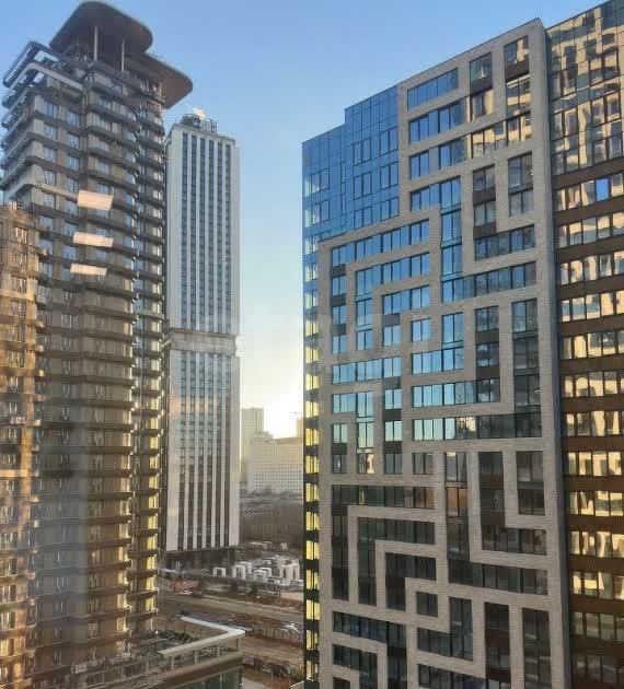 3 комн. квартира, 60 м², 14 этаж 