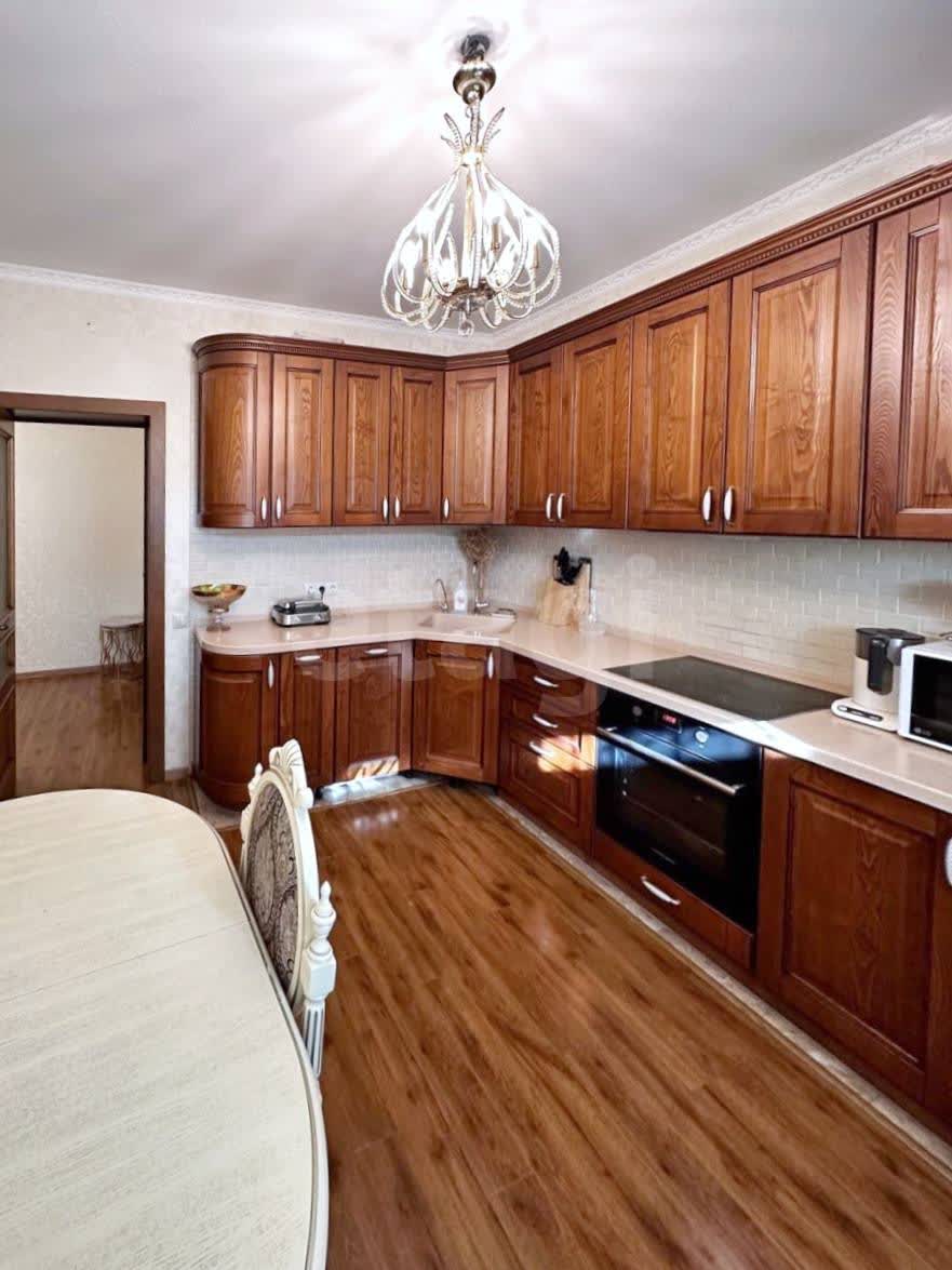 2 комн. квартира, 69 м², 3 этаж 