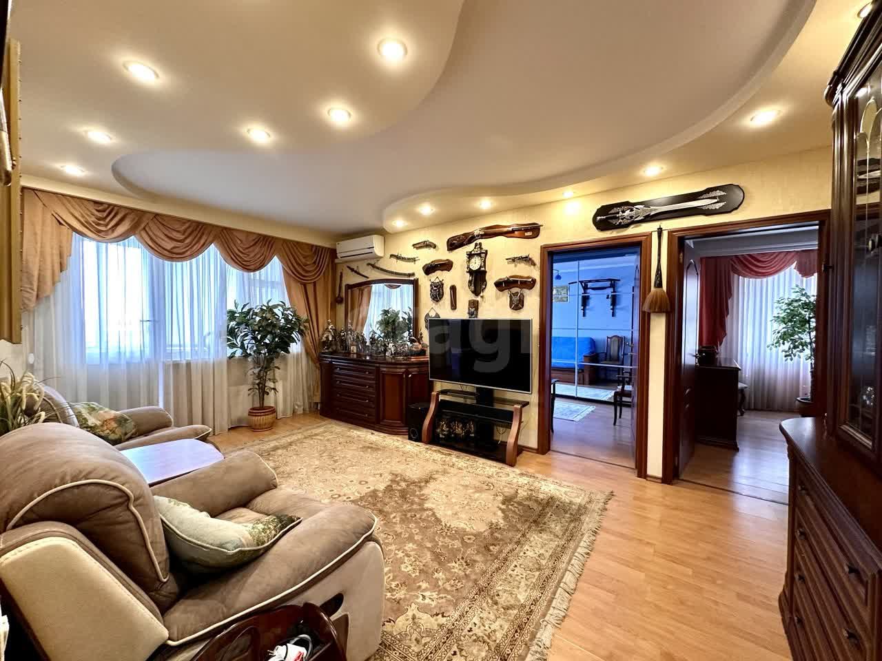 3 комн. квартира, 75.9 м², 11 этаж 