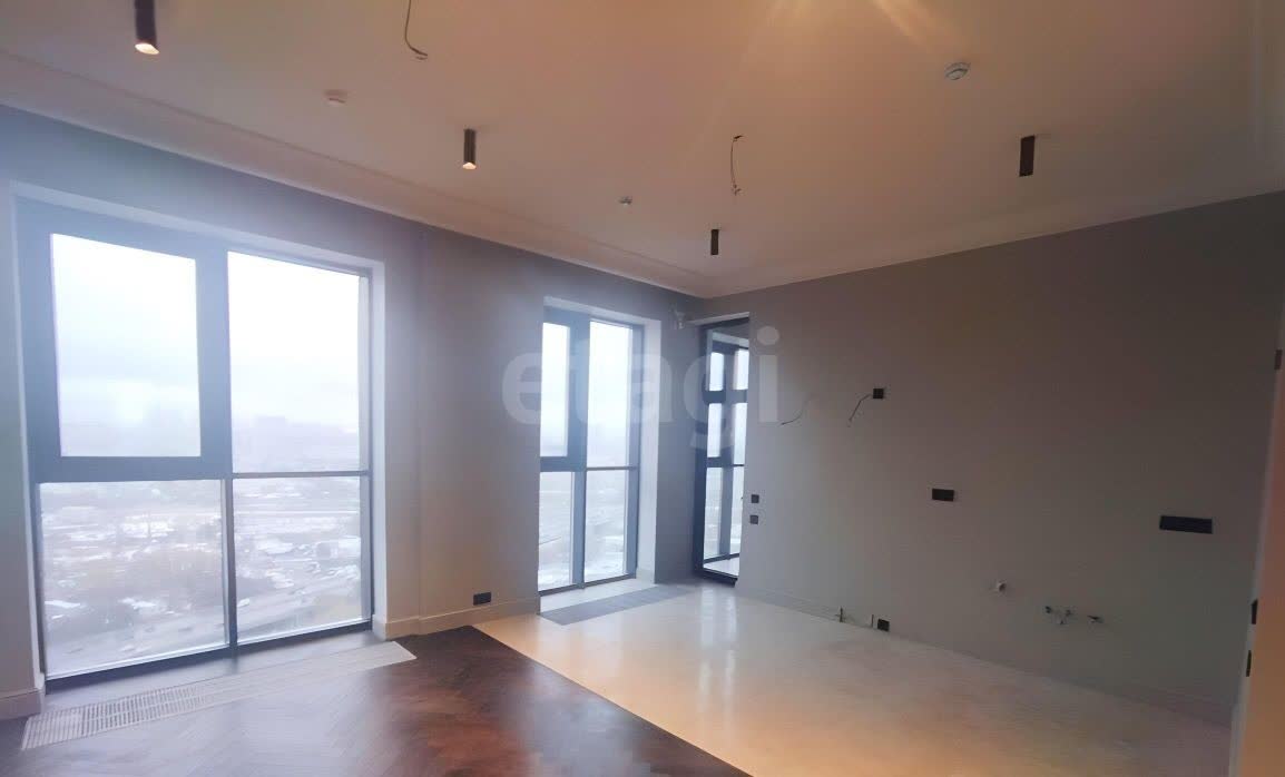 3 комн. квартира, 117 м², 28 этаж 