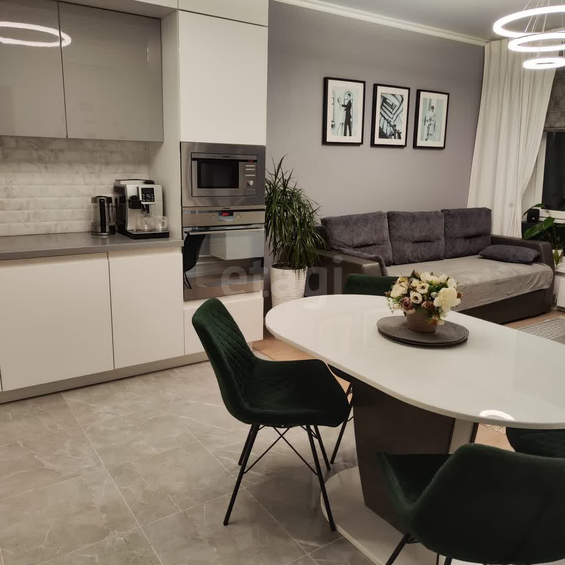 2 комн. квартира, 65.6 м², 6 этаж 