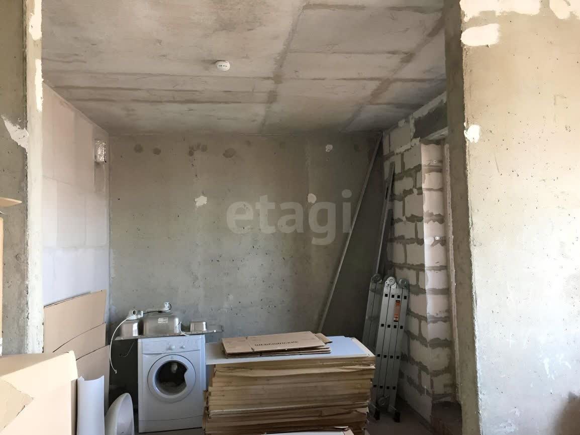 2 комн. квартира, 66 м², 15 этаж 