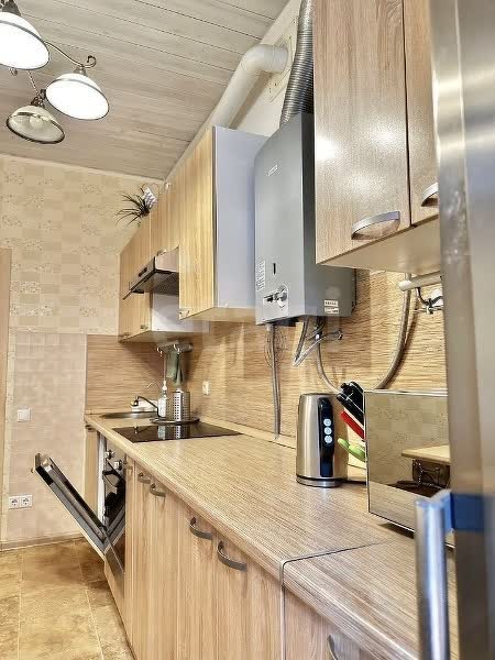 4 комн. квартира, 91 м², 1 этаж 