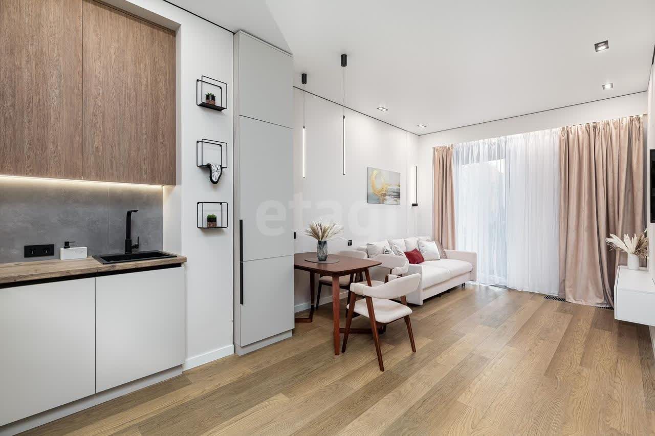 2 комн. квартира, 42.2 м², 4 этаж 