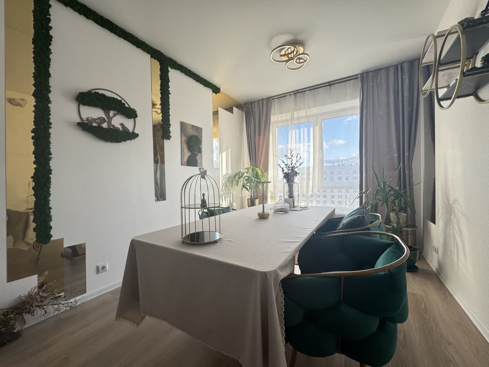 3 комн. квартира, 79.2 м², 14 этаж 