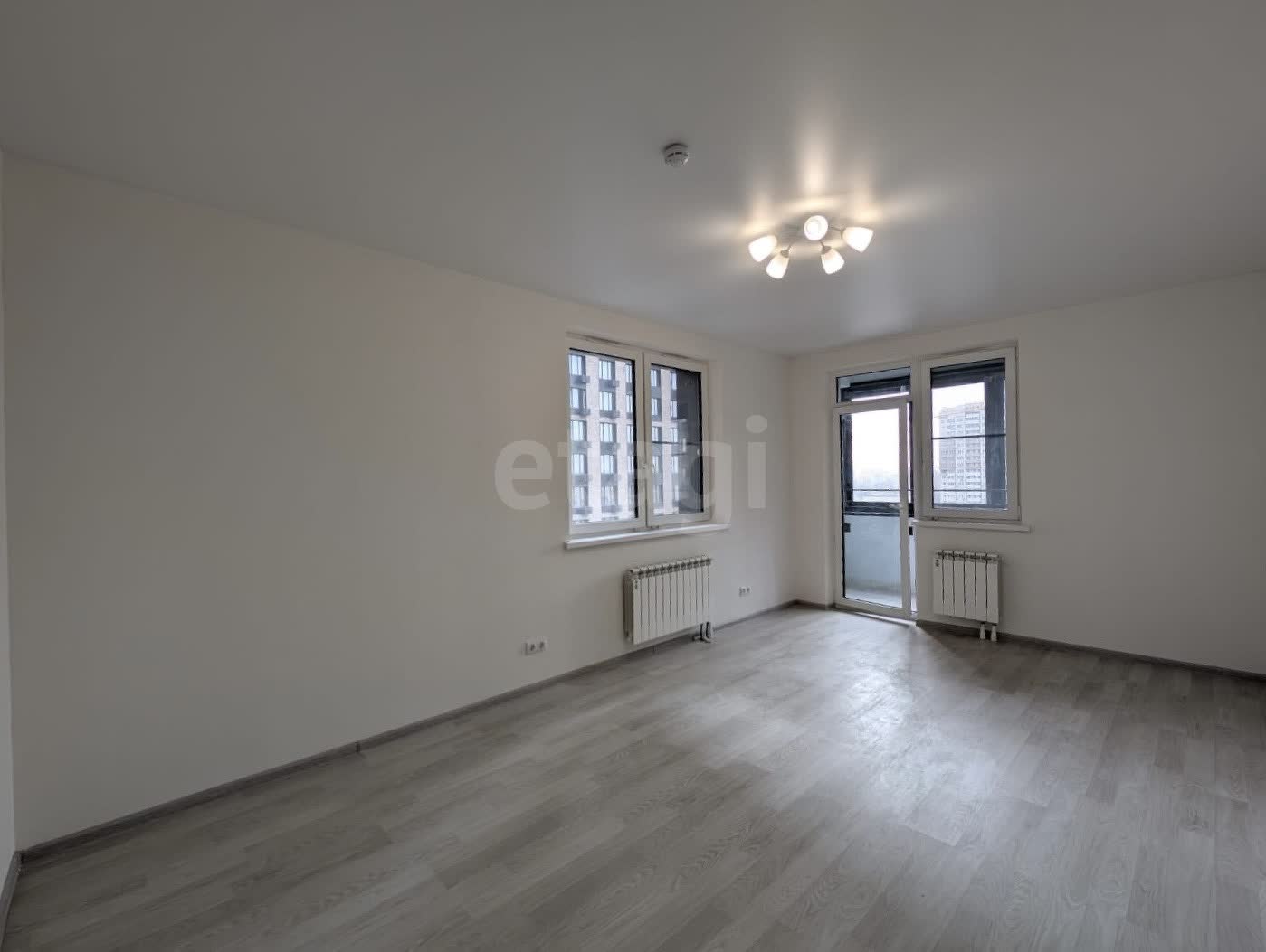 2 комн. квартира, 70 м², 15 этаж 