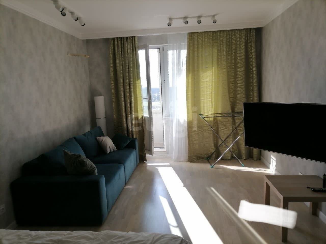 1 комн. квартира, 38 м², 19 этаж 