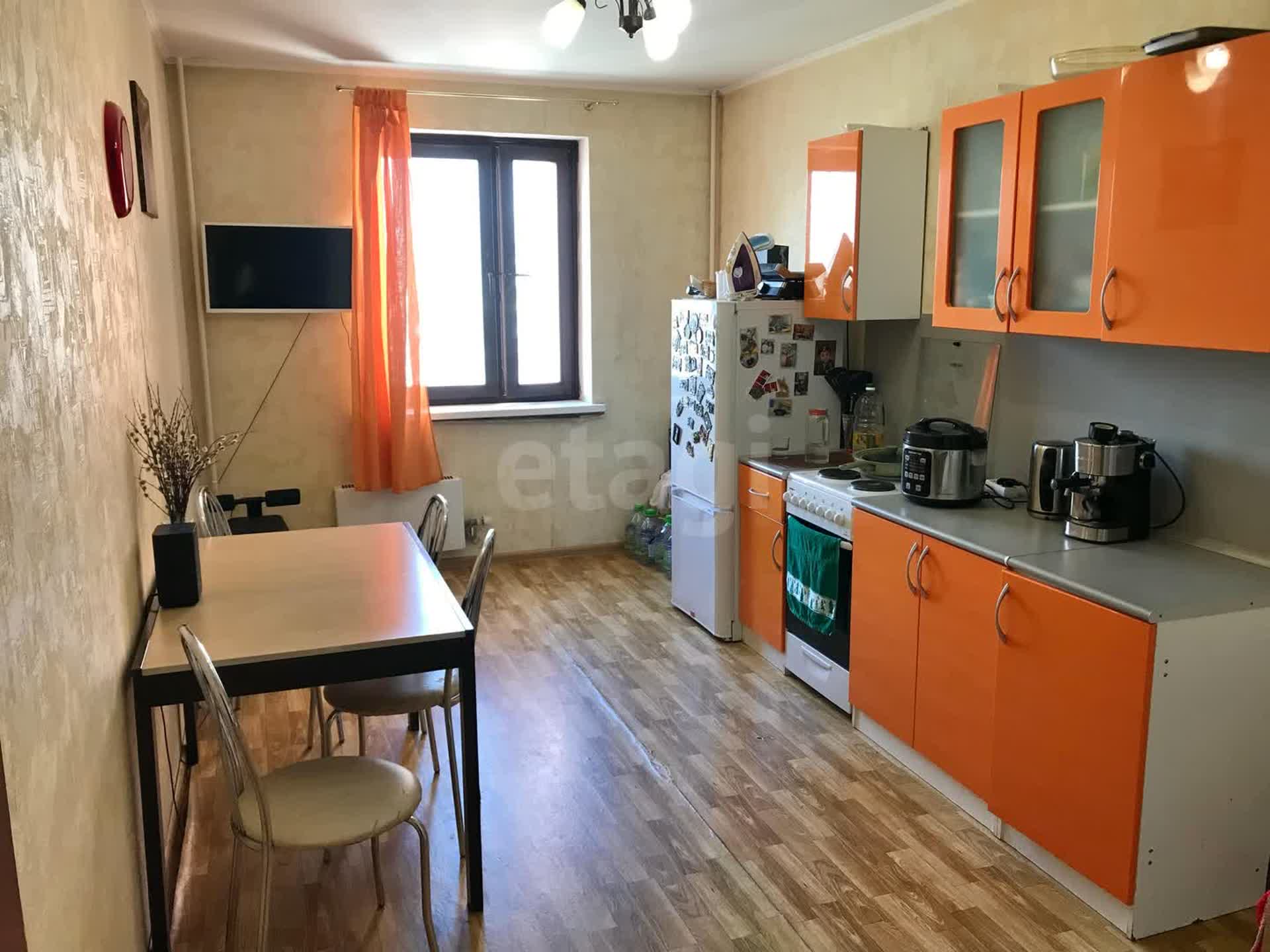 2 комн. квартира, 58 м², 24 этаж 