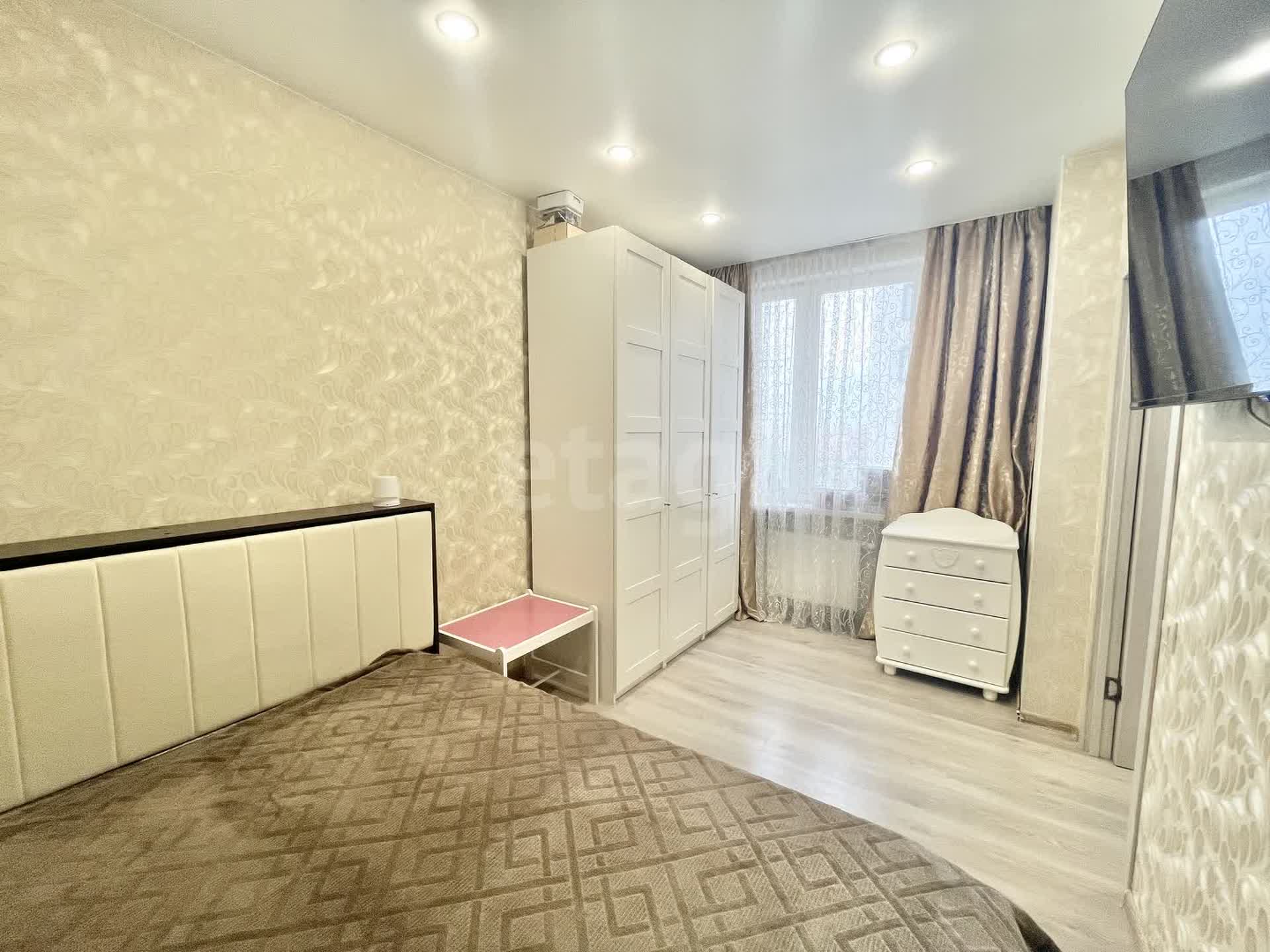 1 комн. квартира, 29.6 м², 19 этаж 