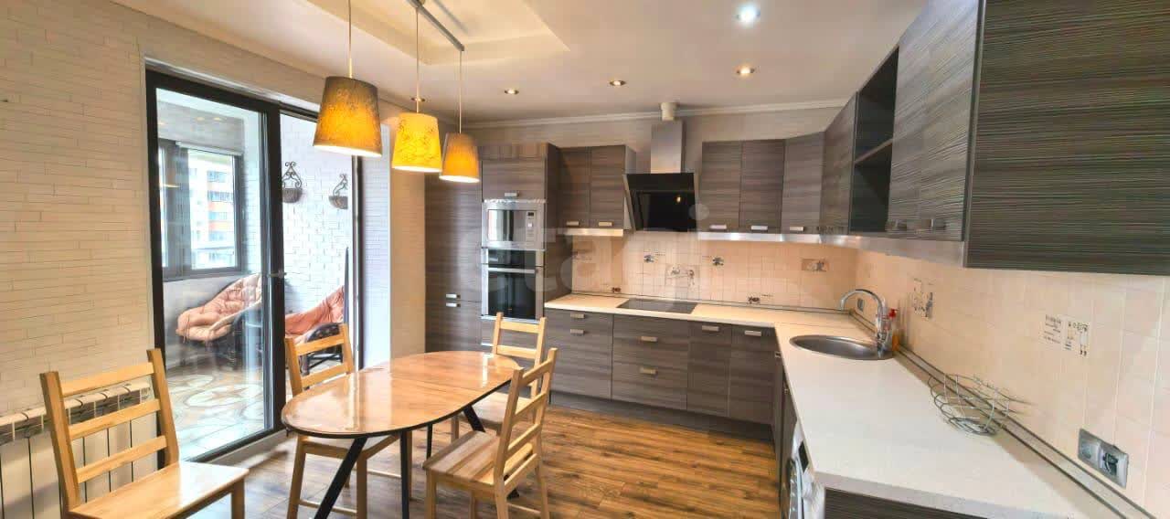 3 комн. квартира, 105 м², 15 этаж 