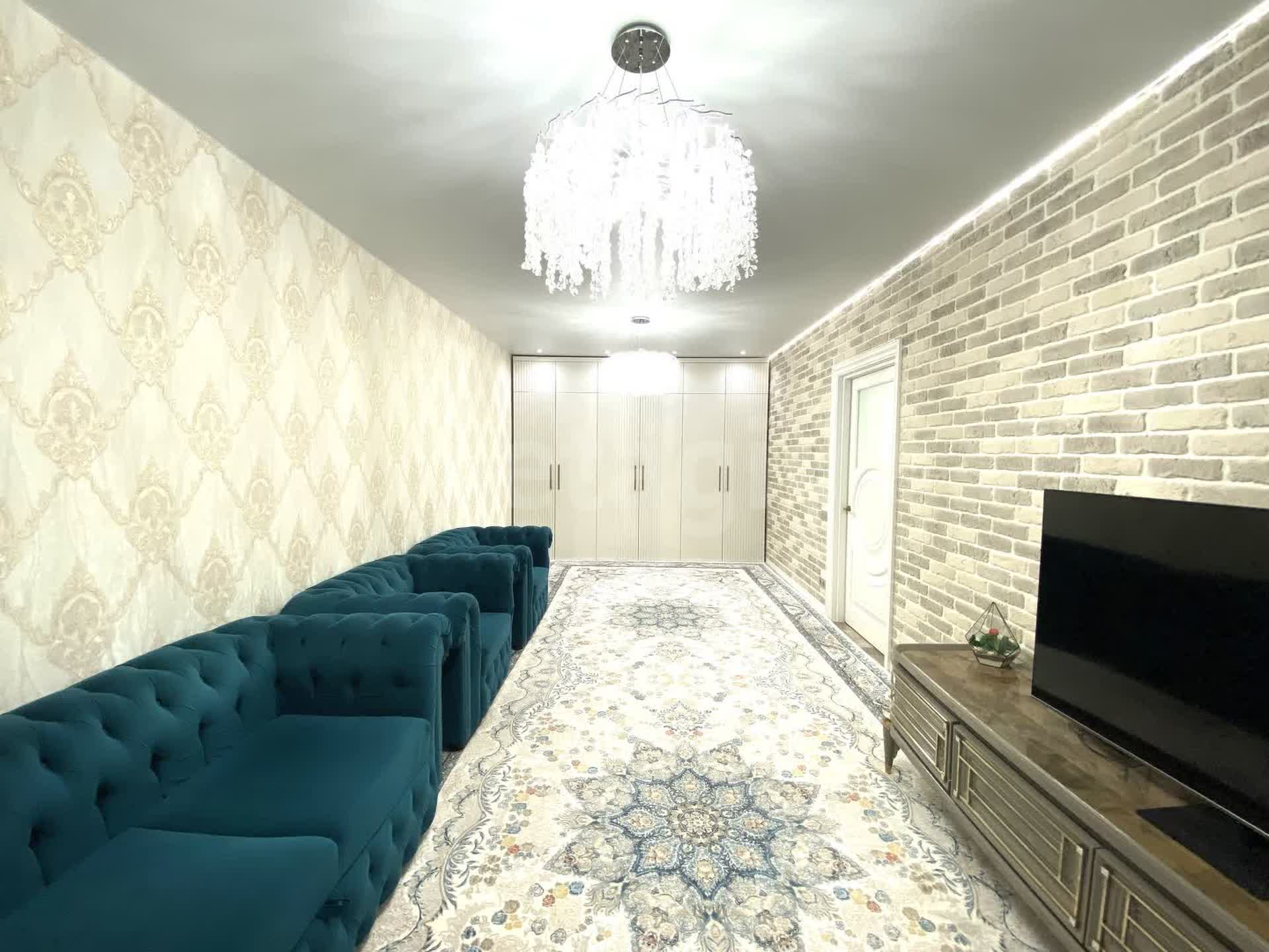 2 комн. квартира, 72.8 м², 3 этаж 