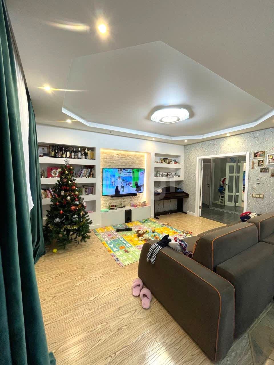 3 комн. квартира, 84 м², 10 этаж 