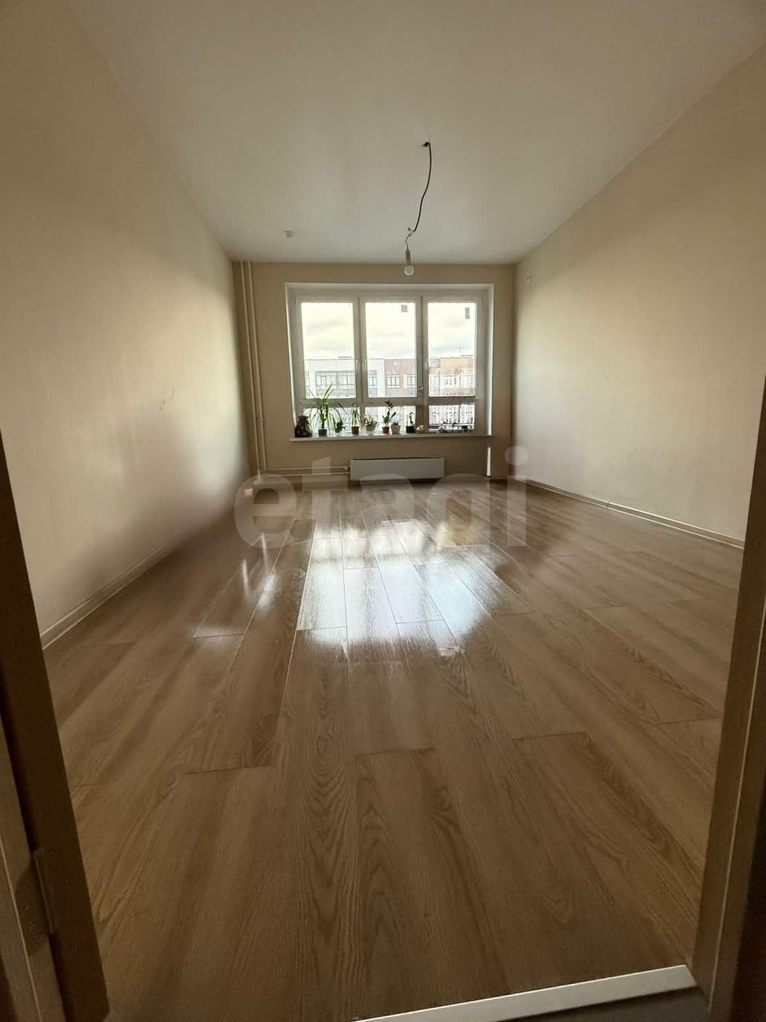 3 комн. квартира, 75.5 м², 23 этаж 