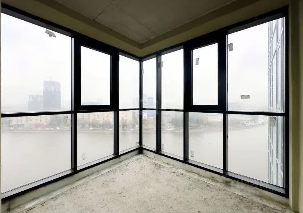 3 комн. квартира, 96 м², 14 этаж 