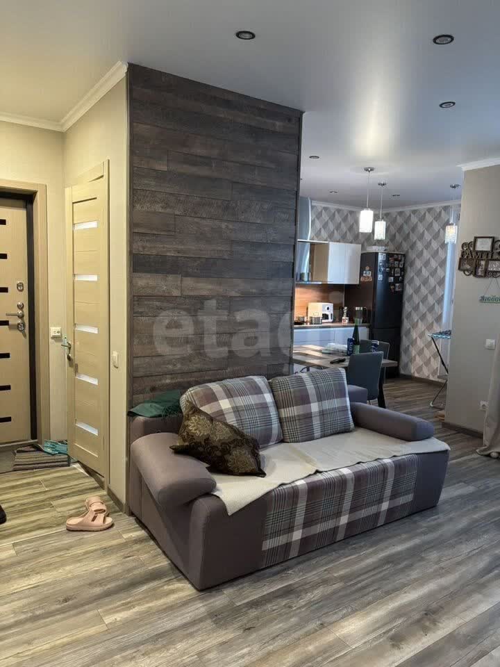 2 комн. квартира, 55.7 м², 20 этаж 