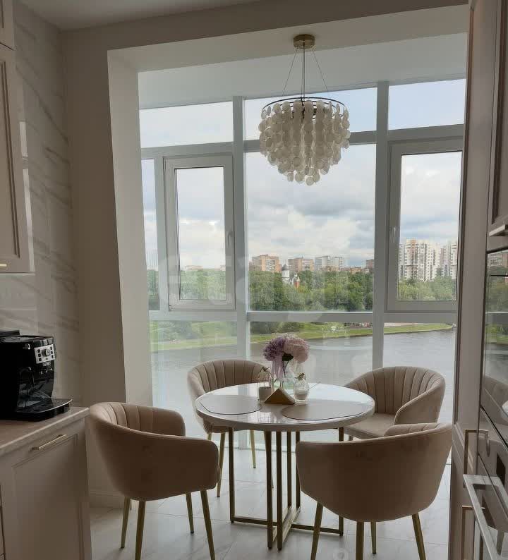2 комн. квартира, 53 м², 10 этаж 