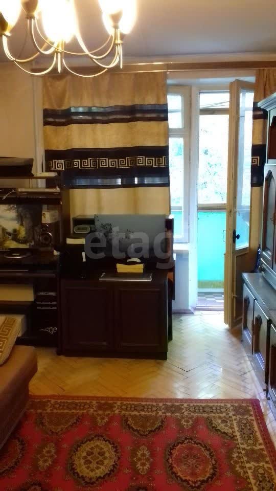 3 комн. квартира, 54.7 м², 2 этаж 