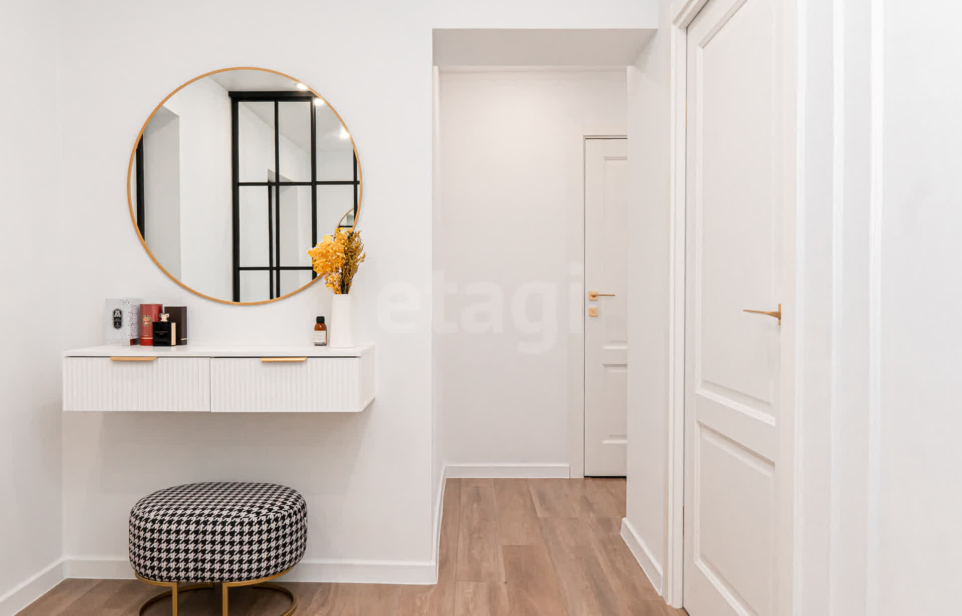 2 комн. квартира, 47 м², 10 этаж 