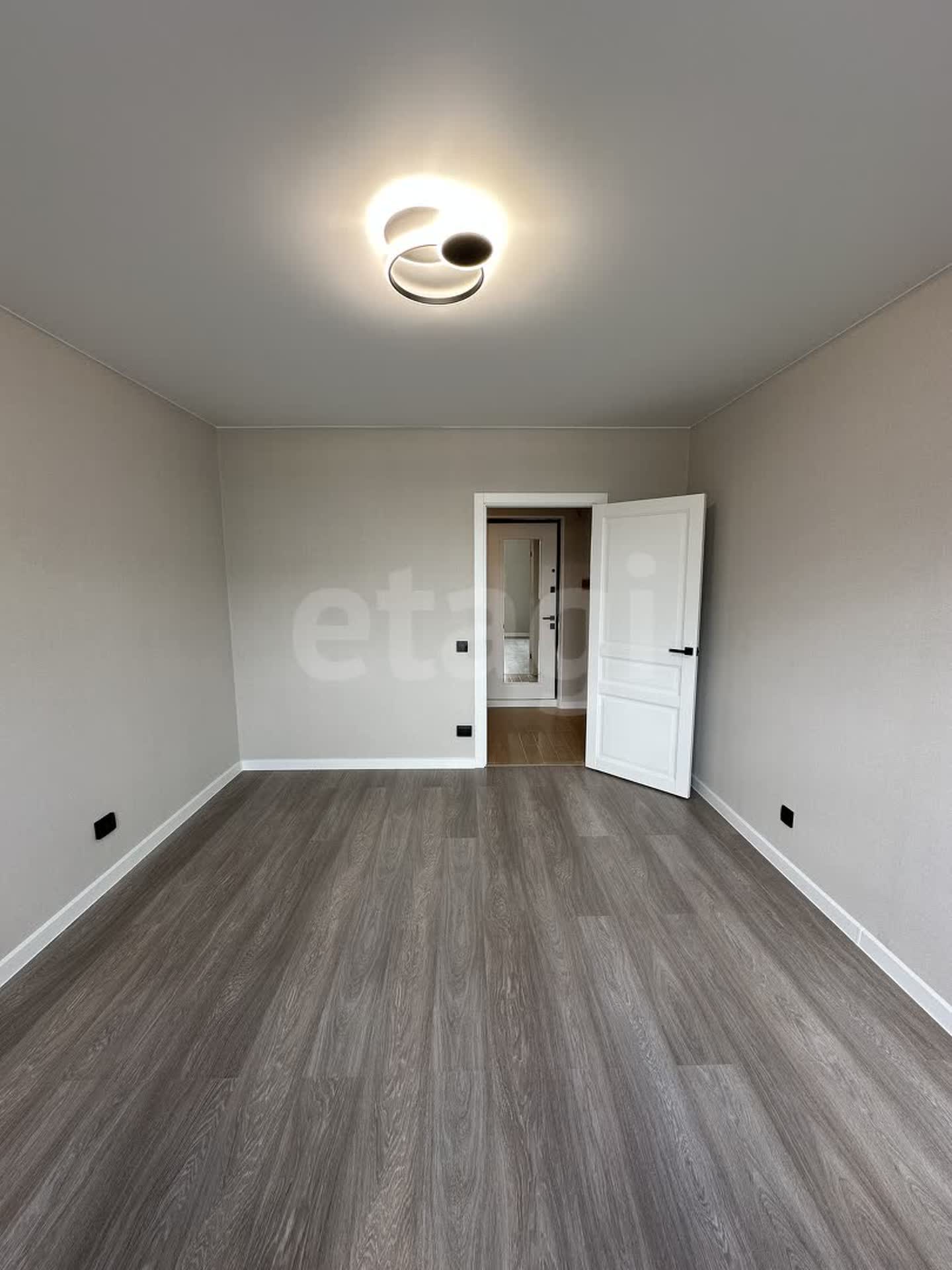 2 комн. квартира, 54 м², 12 этаж 