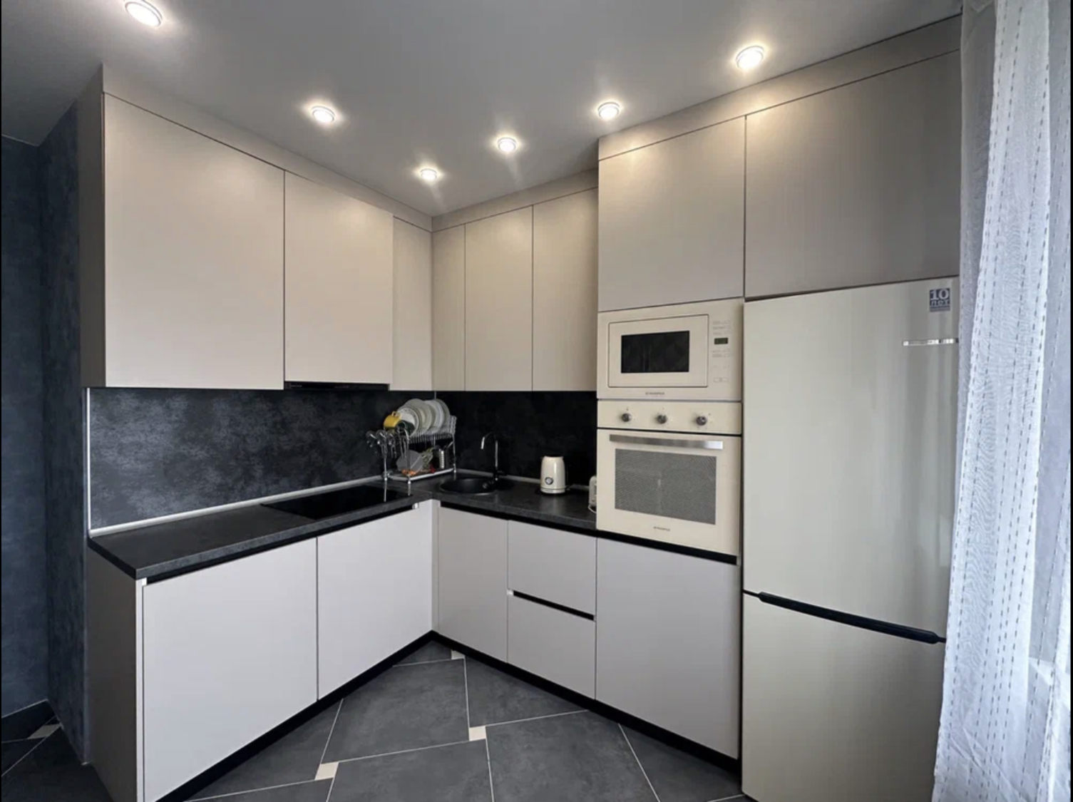 1 комн. квартира, 50 м², 17 этаж  (из 17)